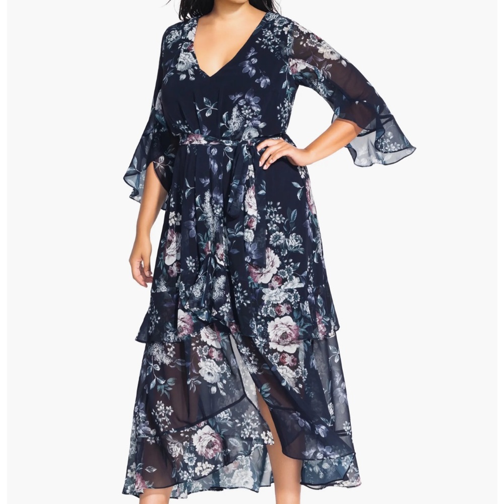 City Chic Mysterious Garden Maxi M/18 NWT